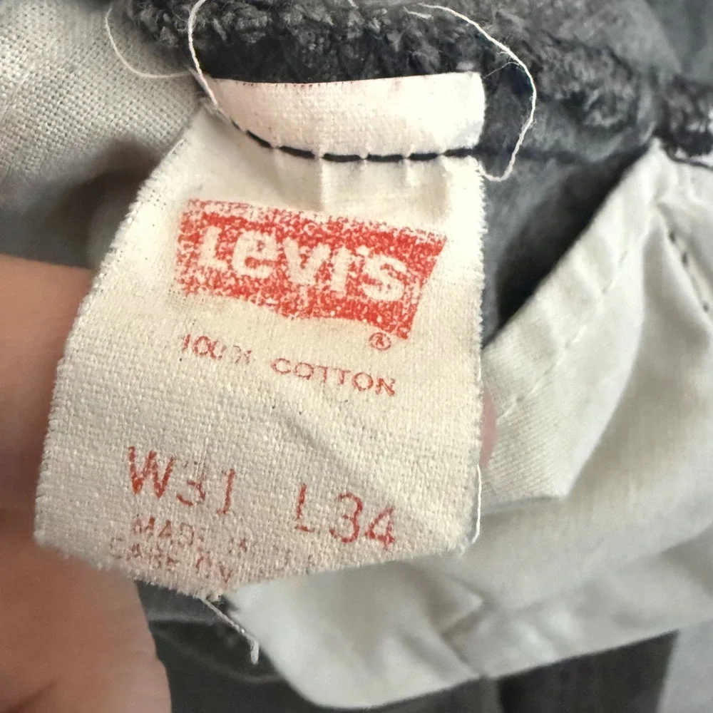 Levis these levi